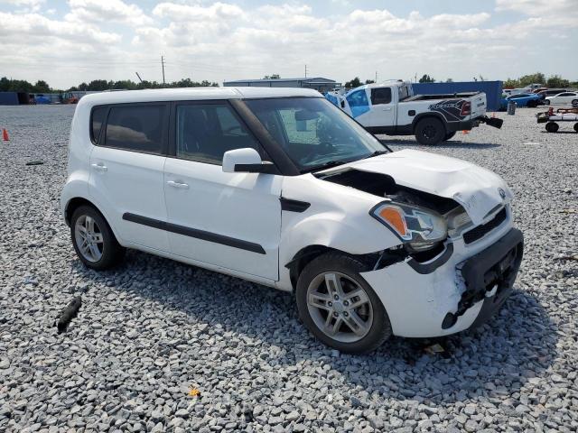 2011 KIA SOUL + - KNDJT2A23B7724394