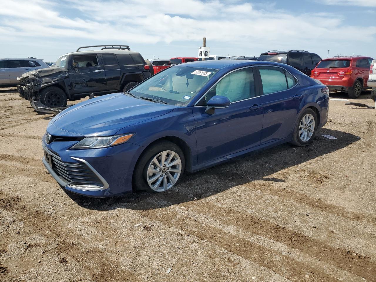 TOYOTA CAMRY LE