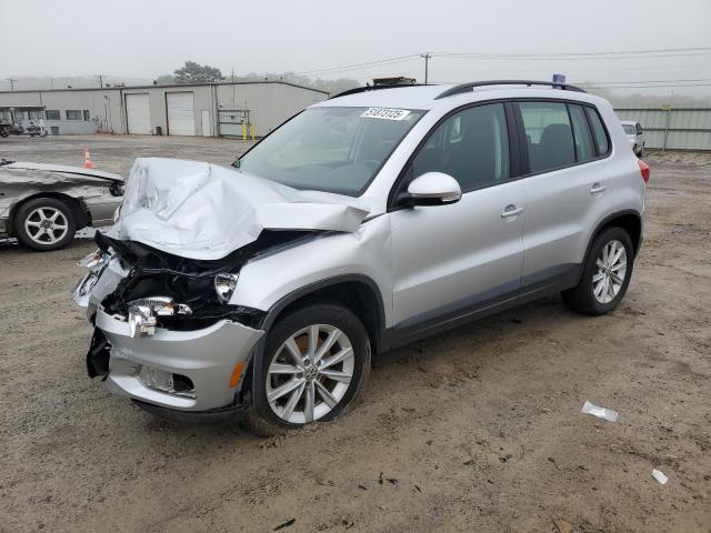 2017 VOLKSWAGEN TIGUAN S - WVGBV7AX7HK047651