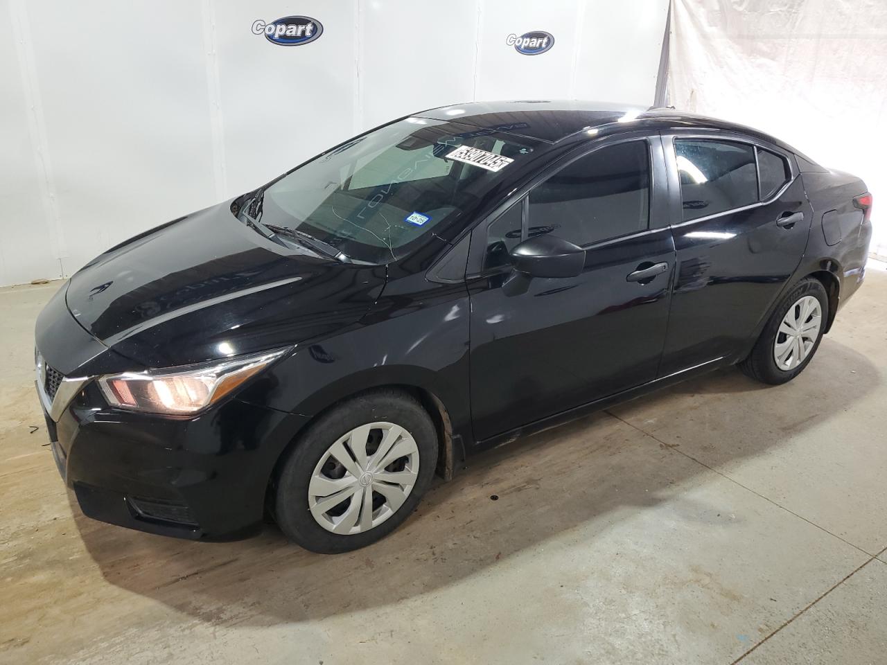 NISSAN VERSA S