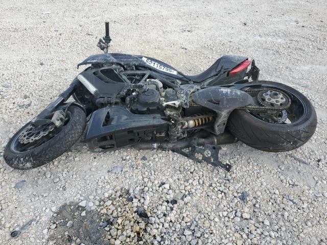 2011 DUCATI MOTORCYCLE ZDM13BLW1BB001113