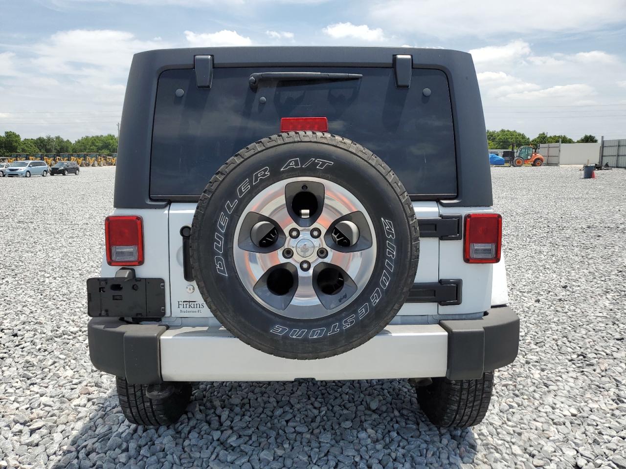 JEEP WRANGLER SAHARA