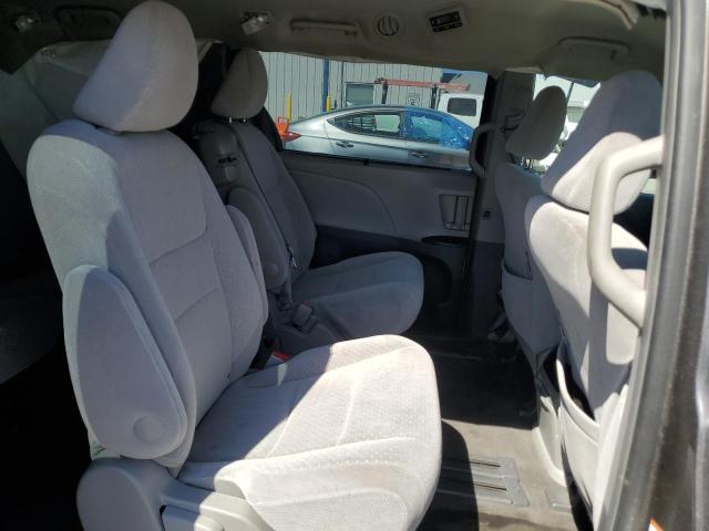 2017 TOYOTA SIENNA LE 5TDKZ3DC1HS820732