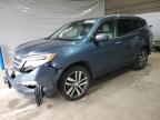 2016 HONDA PILOT TOUR - 5FNYF6H91GB038582