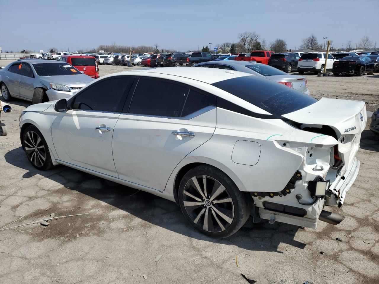 NISSAN ALTIMA PLATINUM