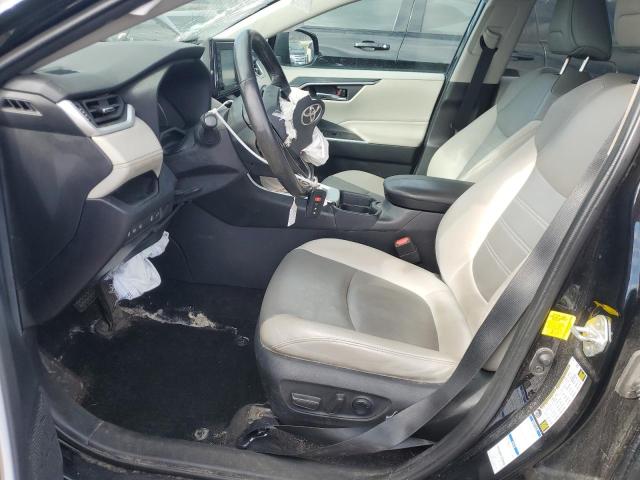 2020 TOYOTA RAV4 XLE P 2T3A1RFV2LC068178