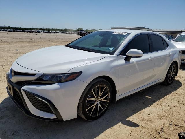 Vin: 4t1g11ak7ru875613, lot: 52232345, toyota camry se night shade 2024 img_1