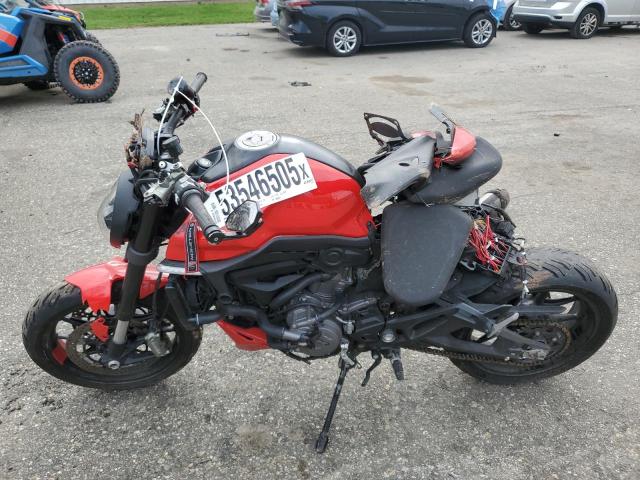 DUCATI MONSTER 2024 red  gas ZDMMAMDT4RB008604 photo #4