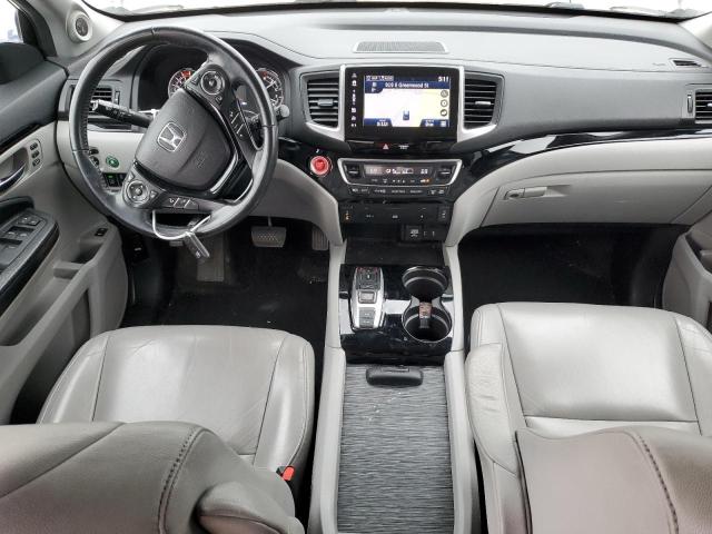 2017 HONDA PILOT TOUR - 5FNYF6H92HB006855