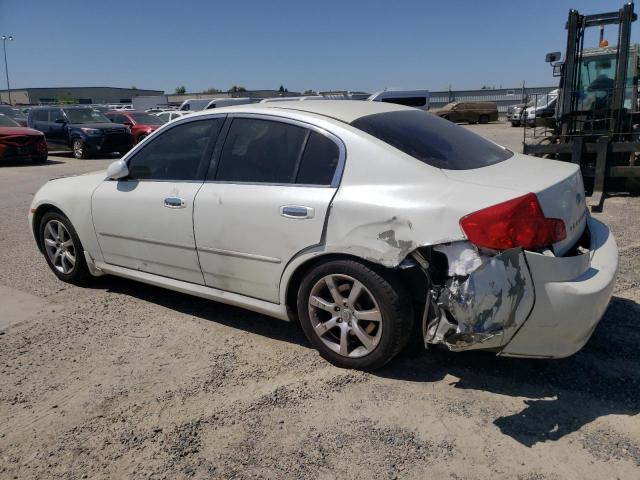 INFINITI G35 2005 white  gas JNKCV51E65M209795 photo #3