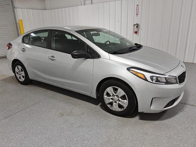 Vin: 3kpfk4a70je273682, lot: 52858445, kia forte lx 20184