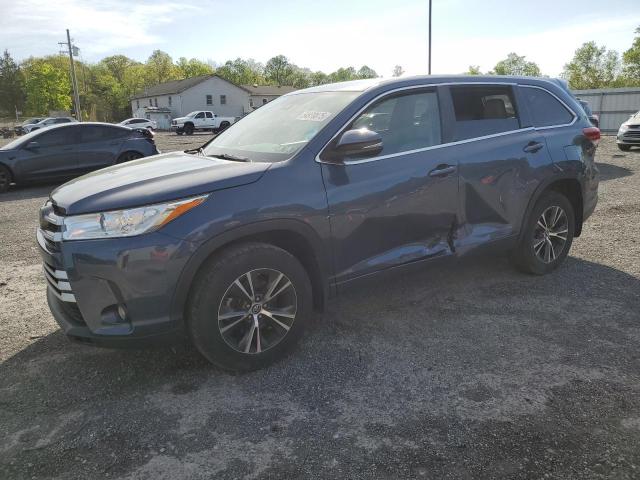 Vin: 5tdbzrfh2hs405382, lot: 54970075, toyota highlander le 2017 img_1