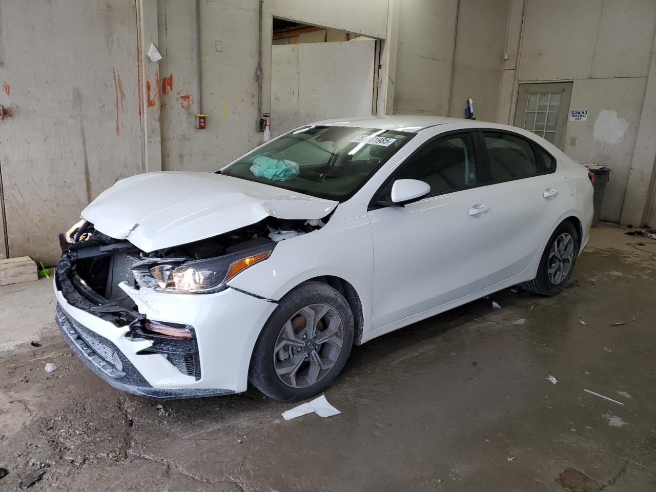 KIA FORTE FE