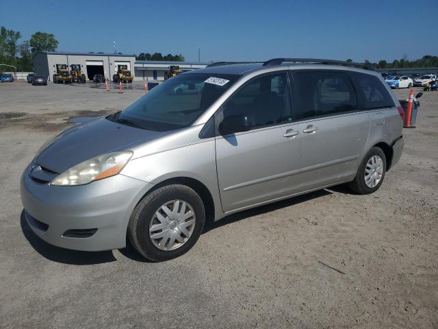 TOYOTA SIENNA CE