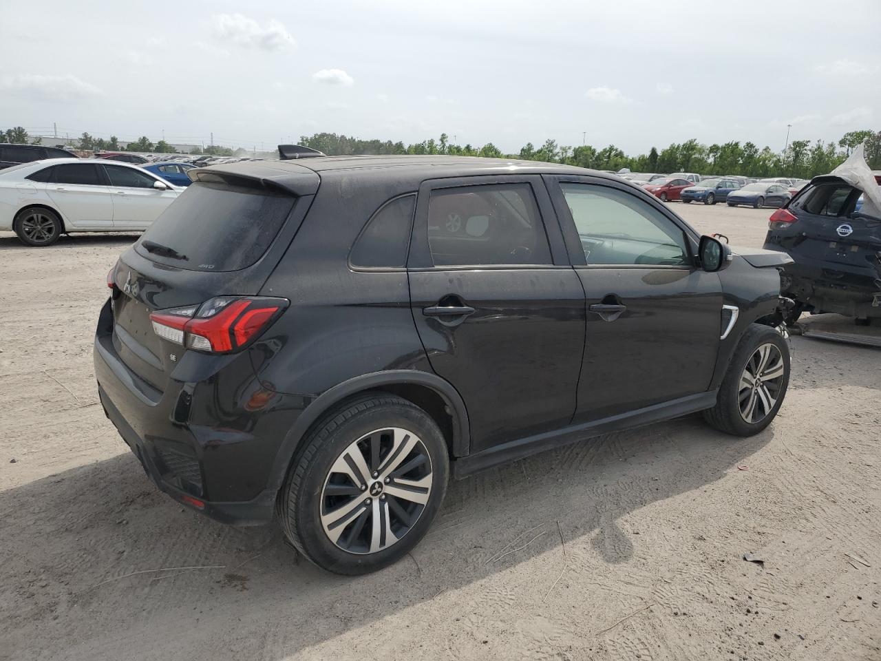 Mitsubishi Outlander 2021