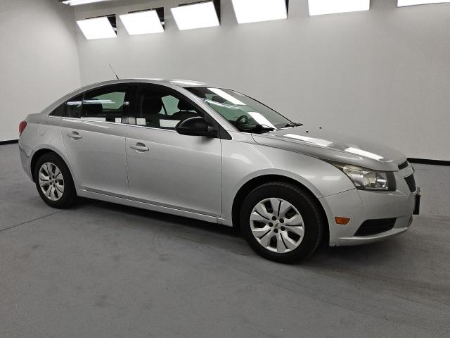 Vin: 1g1pc5sh4c7148825, lot: 54068685, chevrolet cruze ls 20124