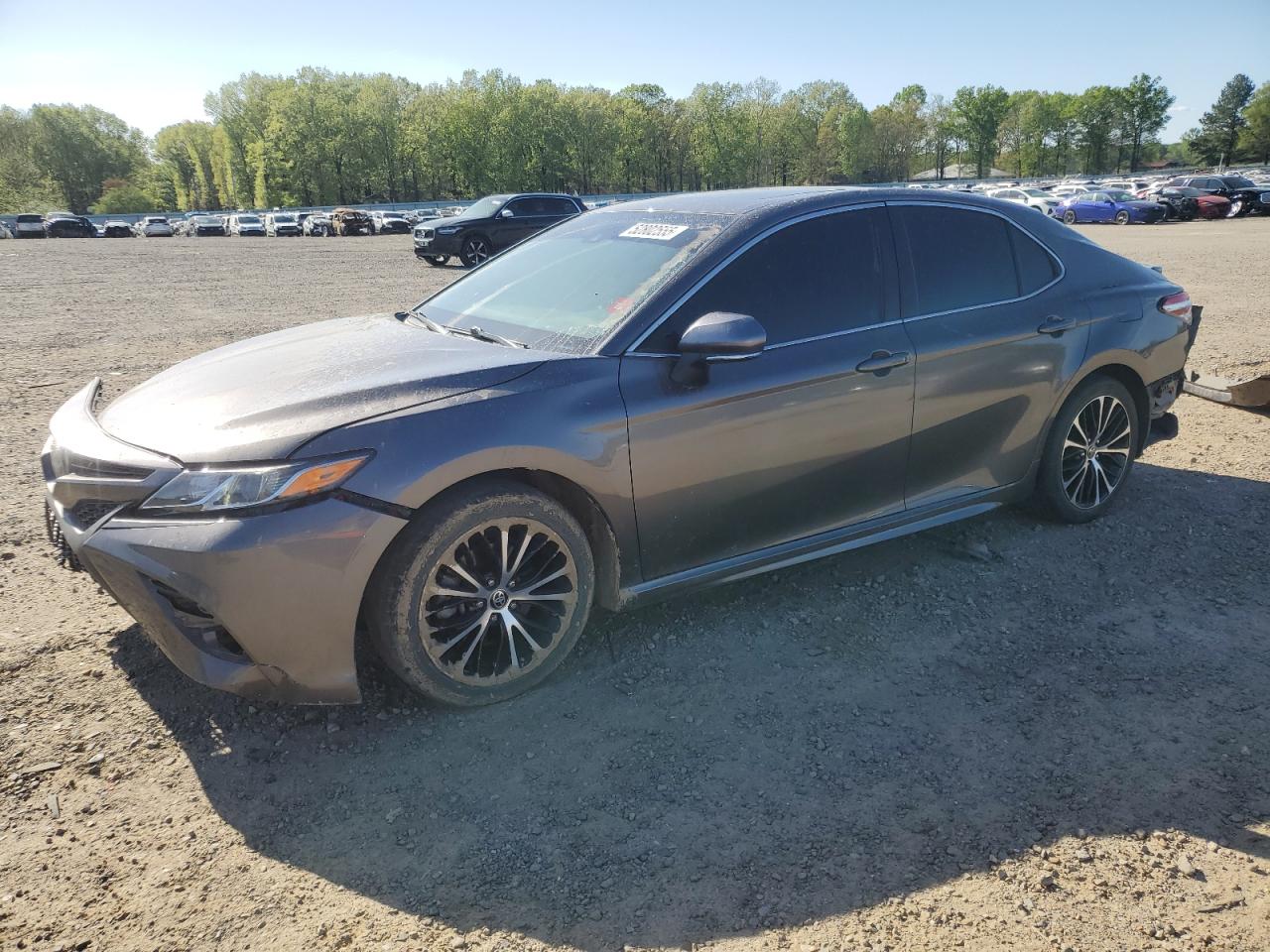 TOYOTA CAMRY SE