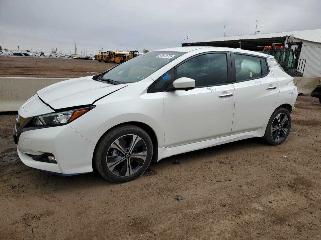 NISSAN LEAF SV PLUS