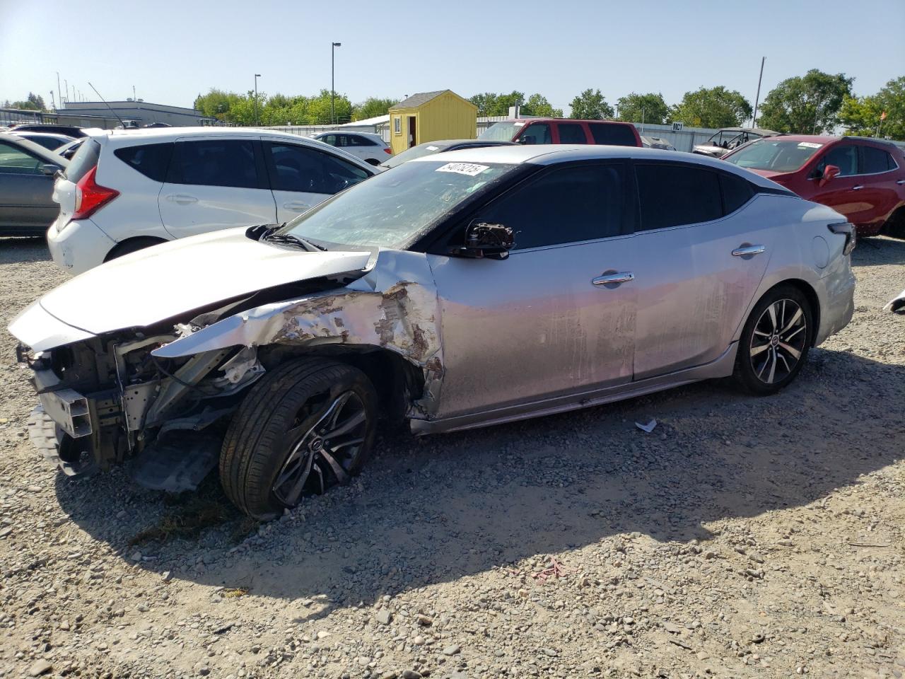 NISSAN MAXIMA SV