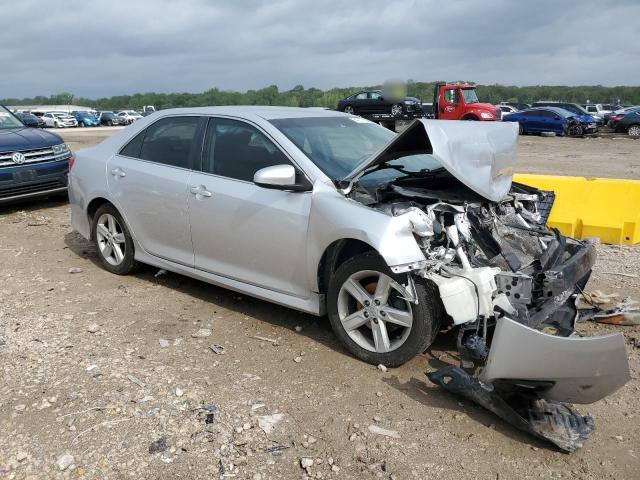 Vin: 4t1bf1fk8eu301973, lot: 54737105, toyota camry l 20144