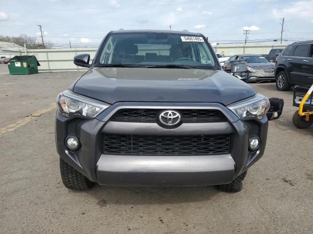 2018 TOYOTA 4RUNNER SR - JTEBU5JR5J5529032