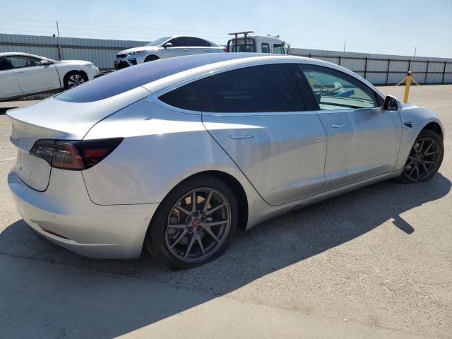 Vin: 5yj3e1ea8jf007027, lot: 55079865, tesla model 3 20183