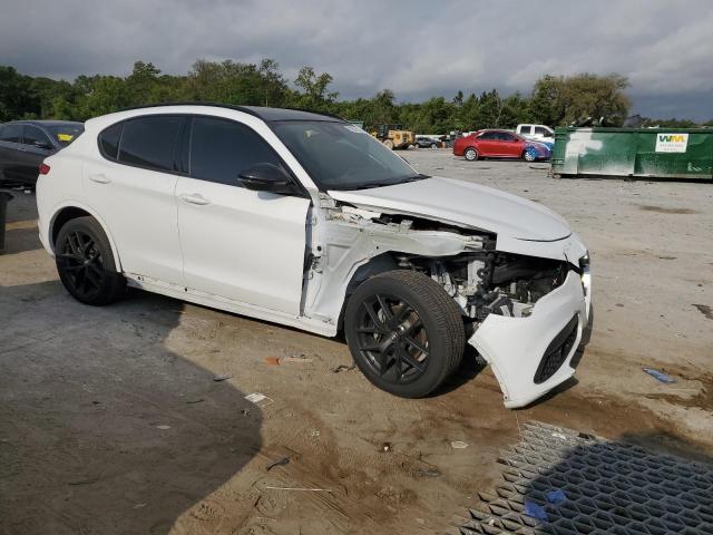 Vin: zaspakbn6m7d11680, lot: 51581915, alfa romeo stelvio ti 20214