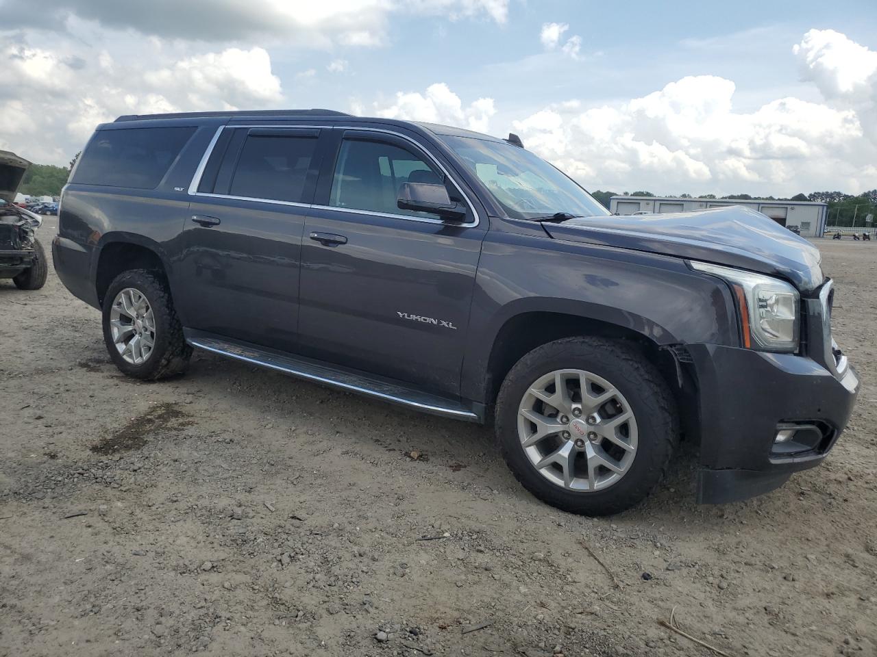 GMC YUKON K1500 SLT