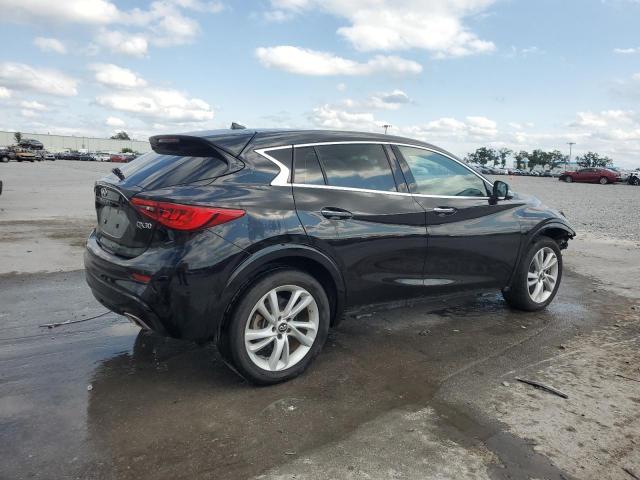 Vin: sjkch5cp2ja051648, lot: 52361895, infiniti qx30 base 20183
