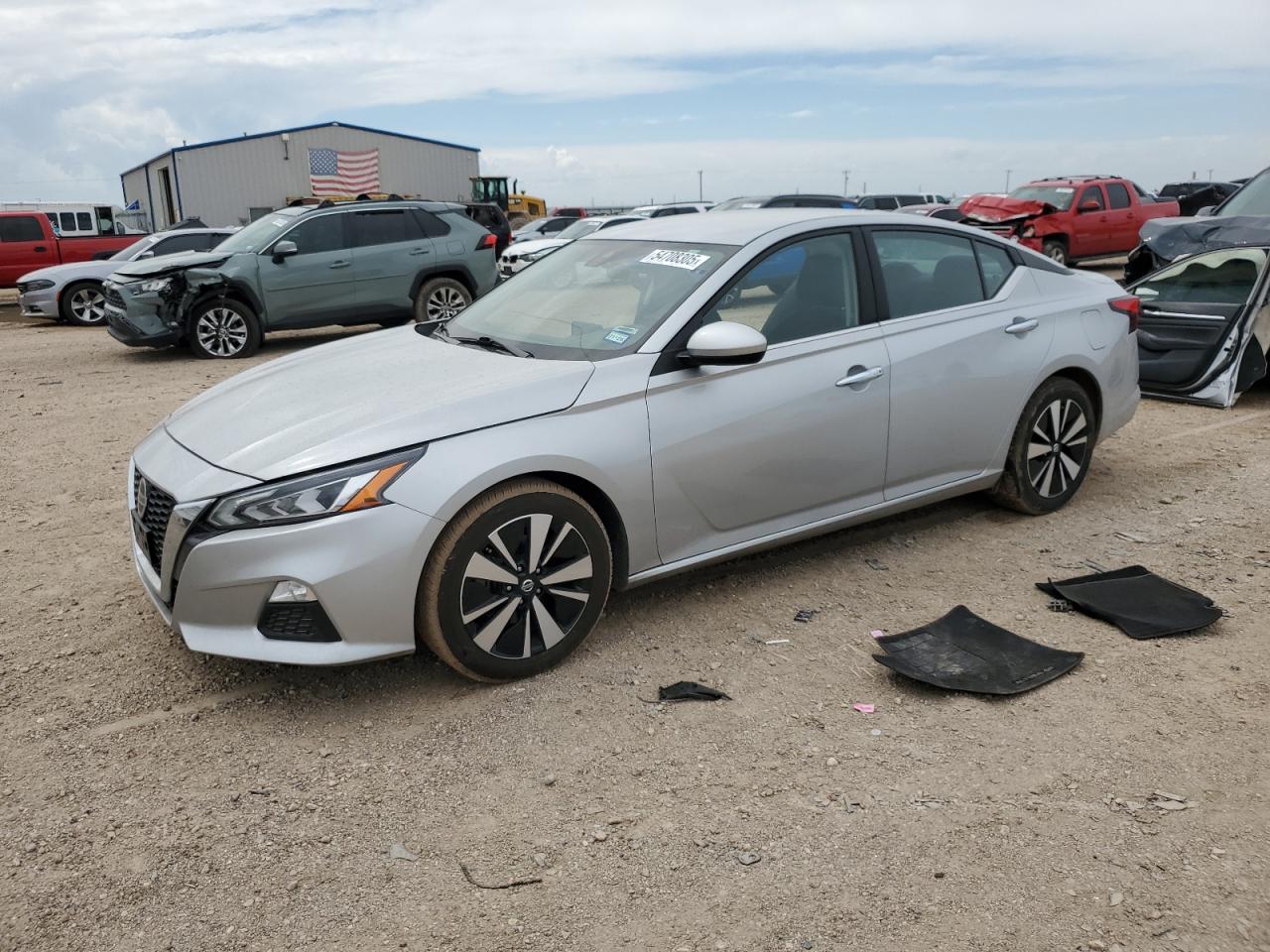NISSAN ALTIMA SV