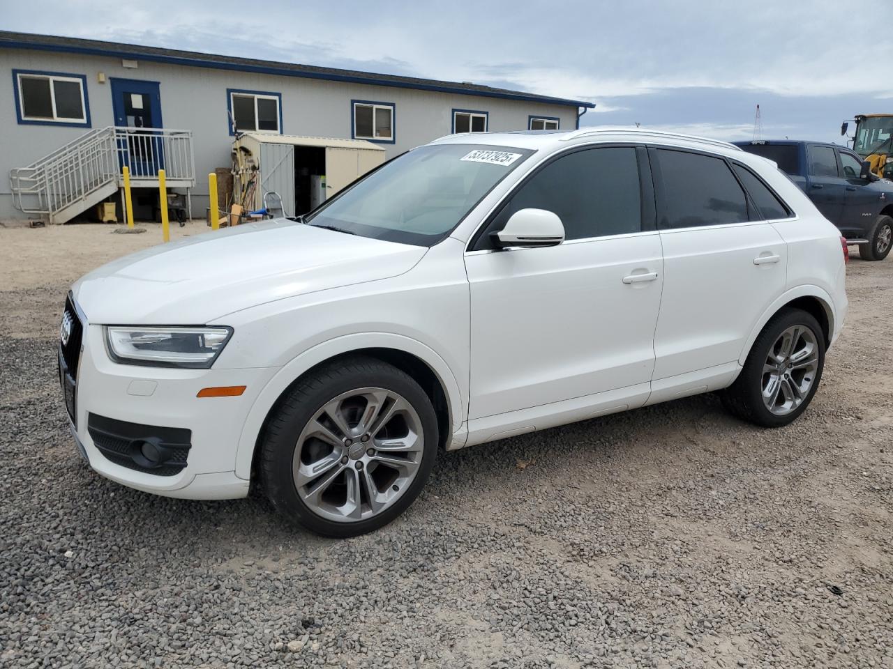  Salvage Audi Q3