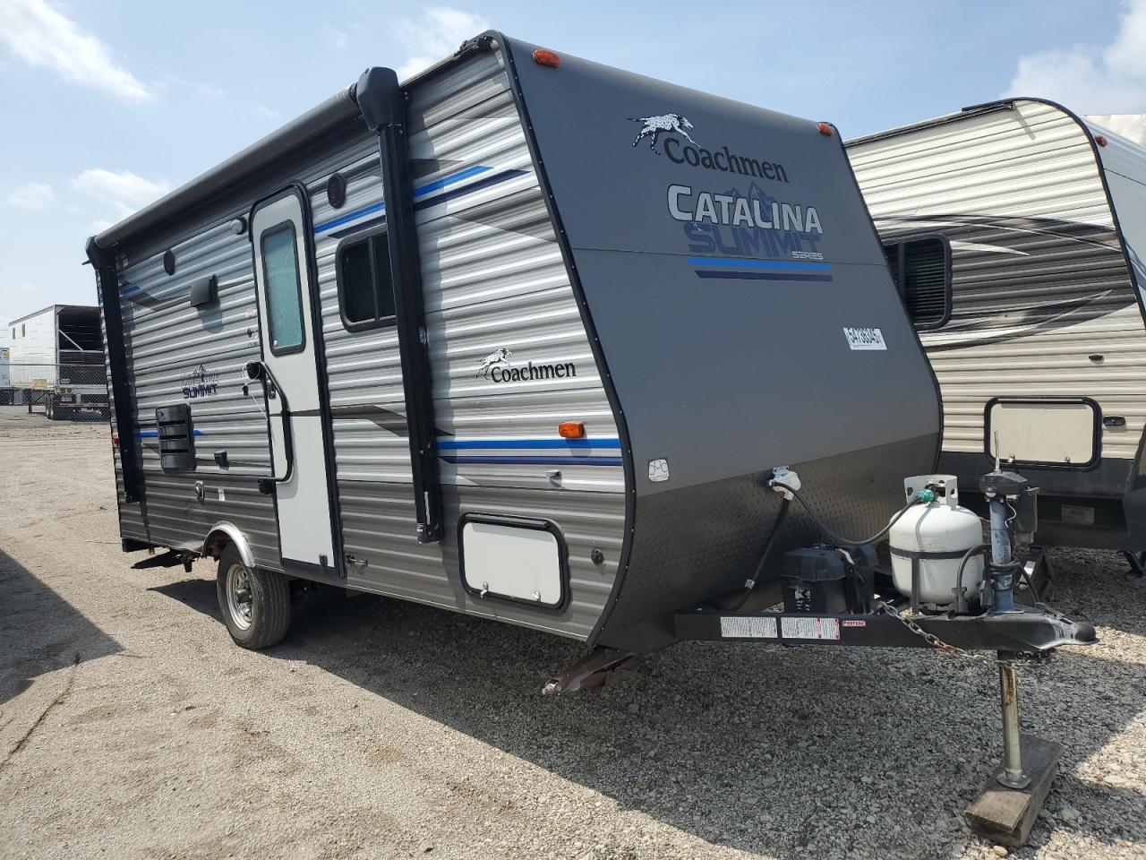 Salvage Coachmen Catalina