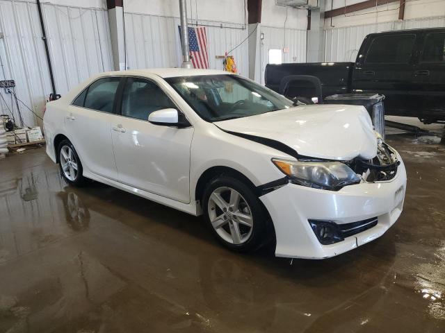 Vin: 4t1bf1fkxeu820717, lot: 54142375, toyota camry l 20144