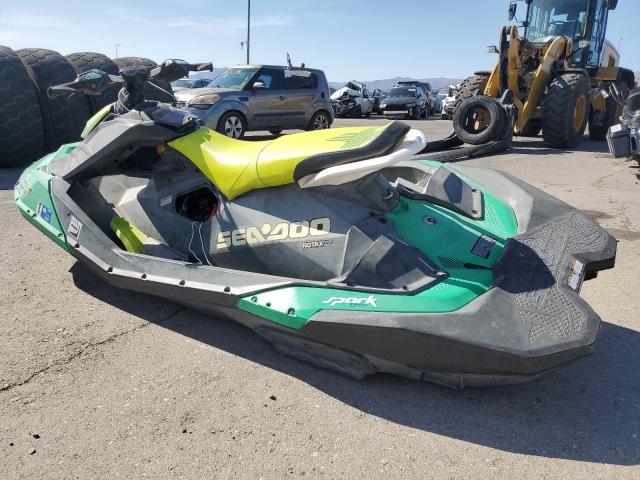 SEADOO JET SKI 2019 green   YDV72075L819 photo #4