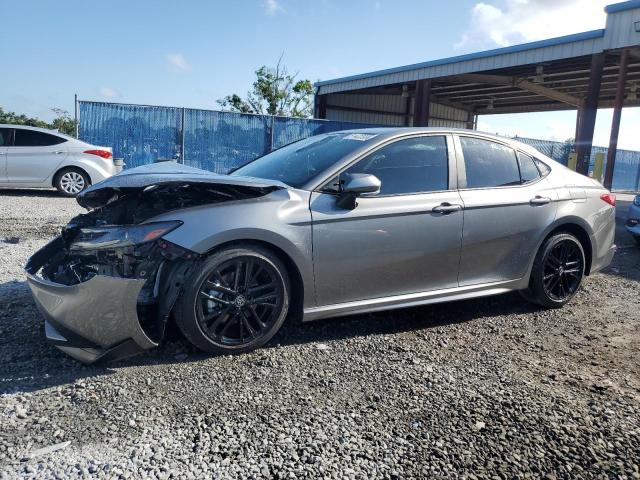 TOYOTA CAMRY XSE