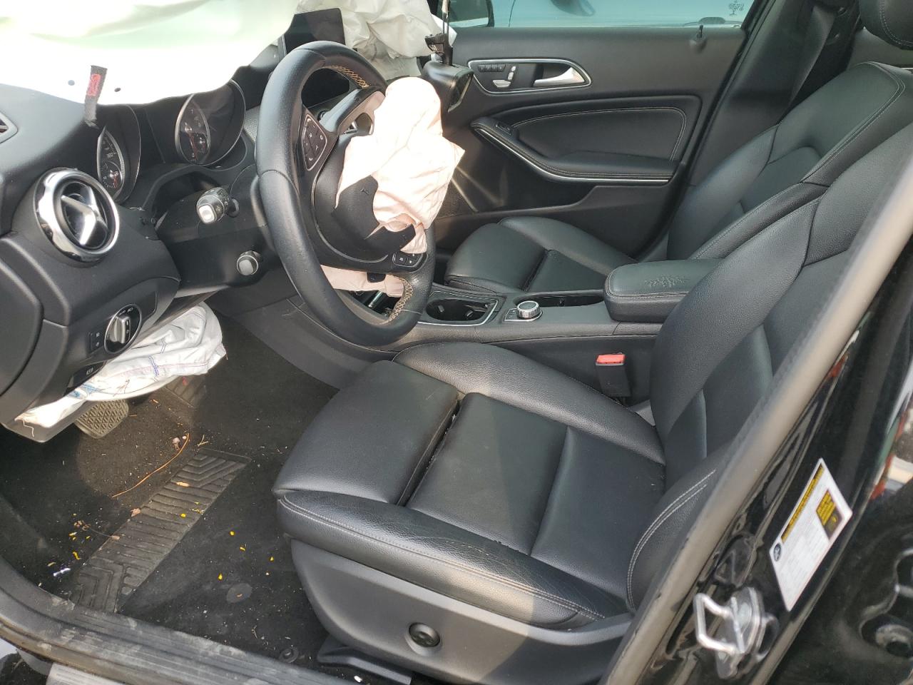 MERCEDES-BENZ GLA-CLASS 250