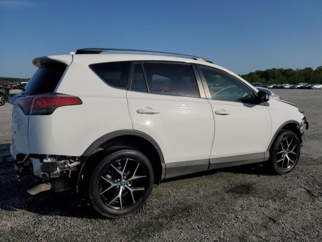 2018 TOYOTA RAV4 SE JTMNFREV8JJ745054