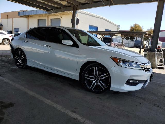 Vin: 1hgcr2f57ha208935, lot: 52181645, honda accord sport 20174