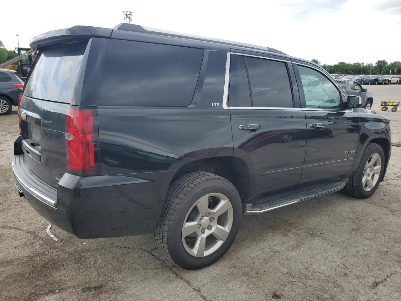 CHEVROLET TAHOE C1500 LTZ