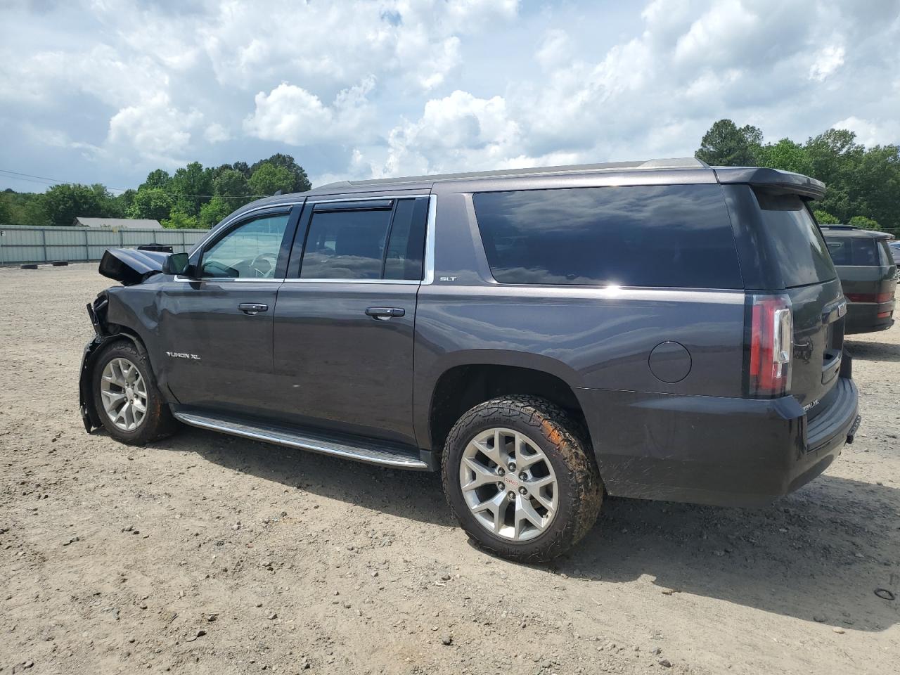 GMC YUKON K1500 SLT