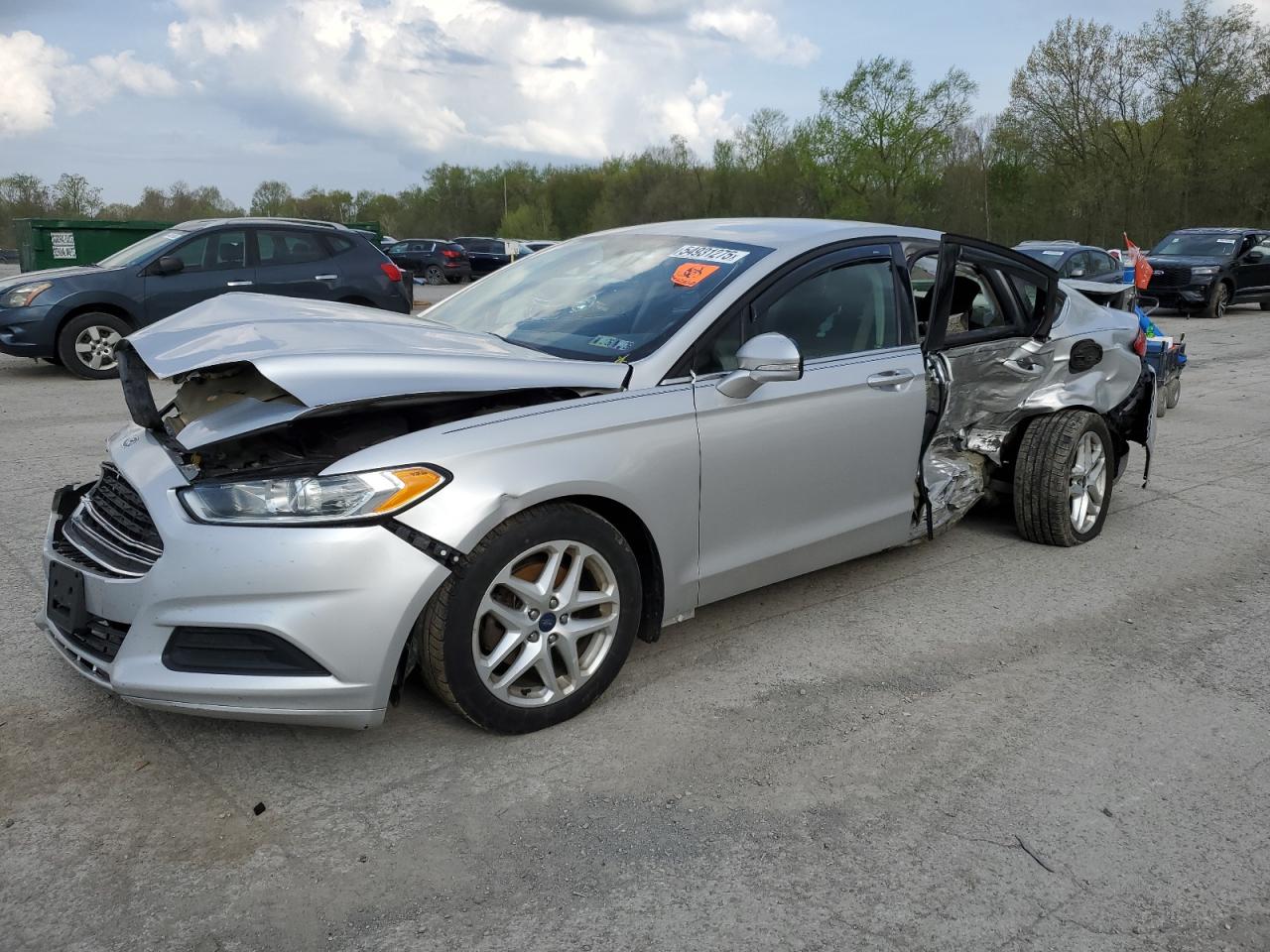 FORD FUSION SE