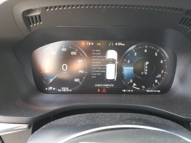 2021 VOLVO XC60 T5 MO YV4102RK2M1877347