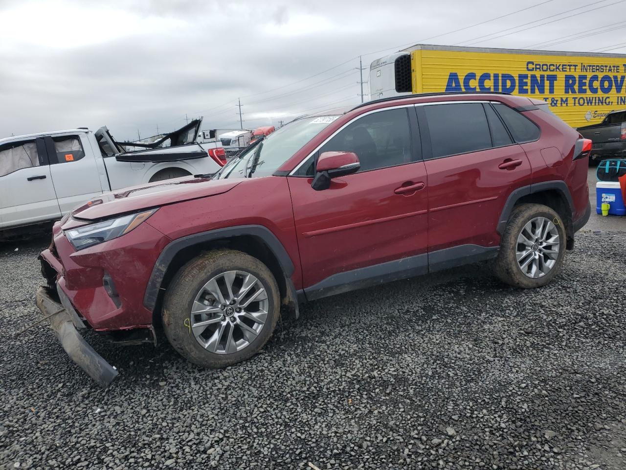 TOYOTA RAV4 XLE PREMIUM