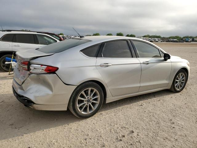 Vin: 3fa6p0hdxhr380057, lot: 52784005, ford fusion se 20173