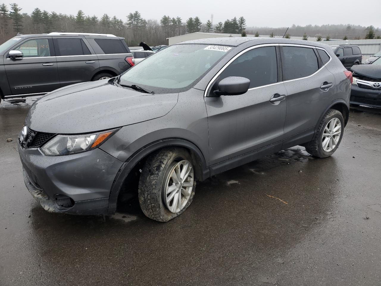 NISSAN ROGUE SPORT S