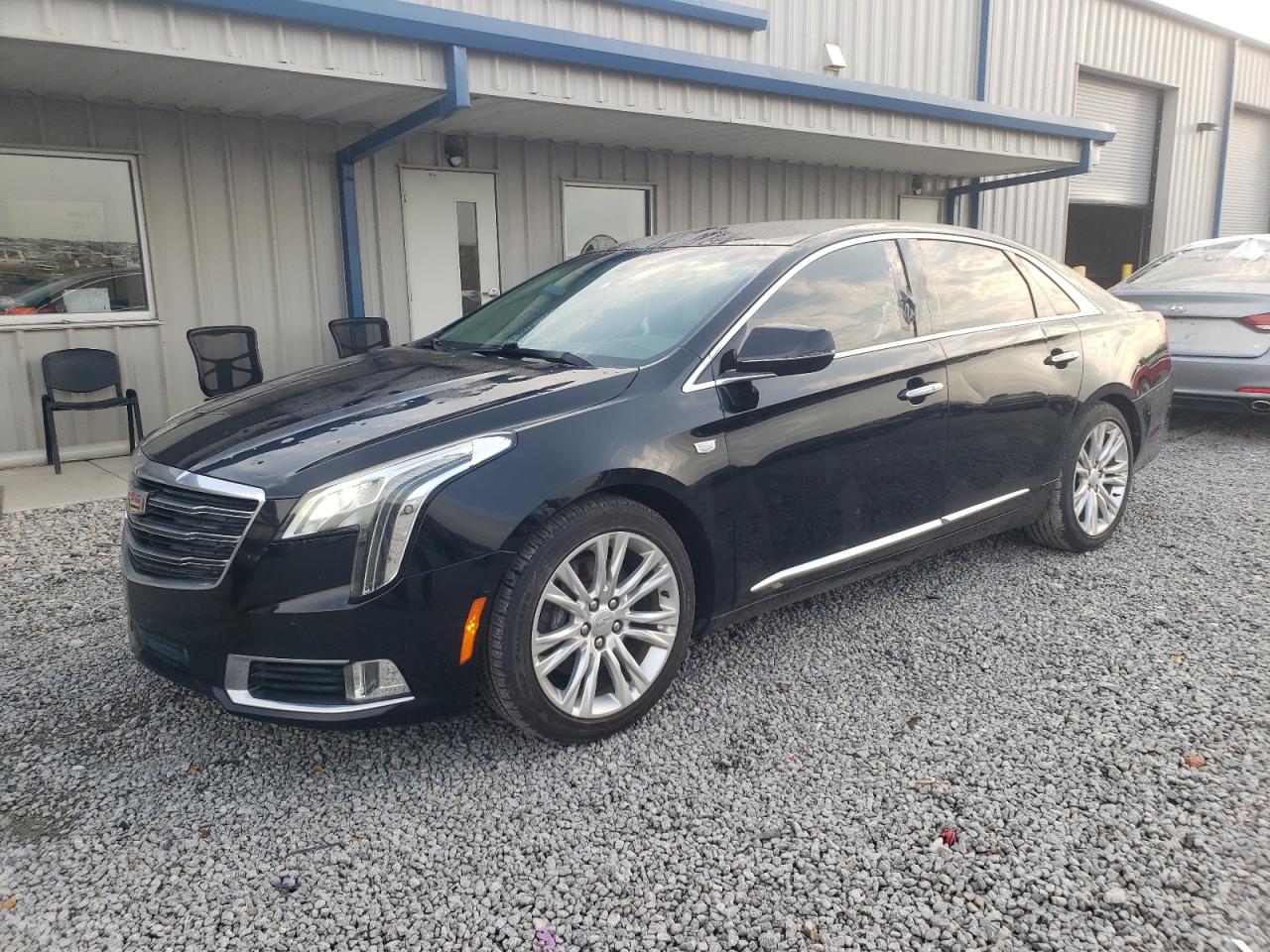 CADILLAC XTS LUXURY