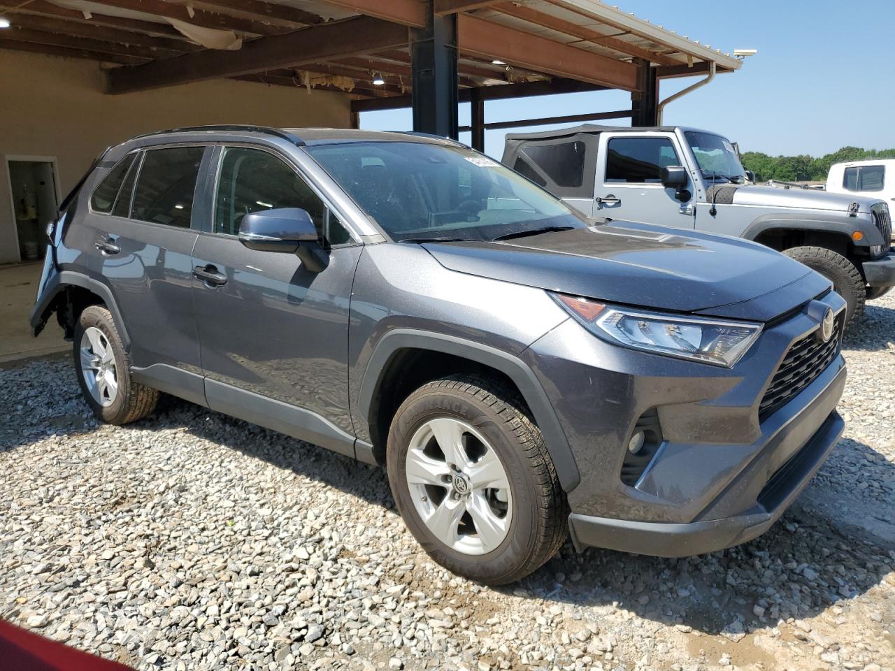 TOYOTA RAV4 XLE