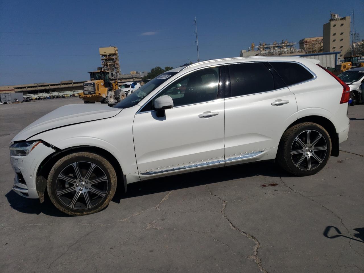 VOLVO XC60 T5 INSCRIPTION