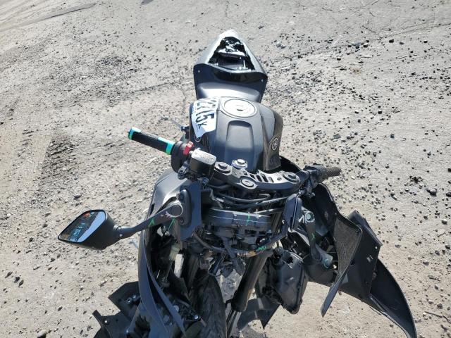 2023 YAMAHA YZFR3 A MH3RH18Y7PK009925