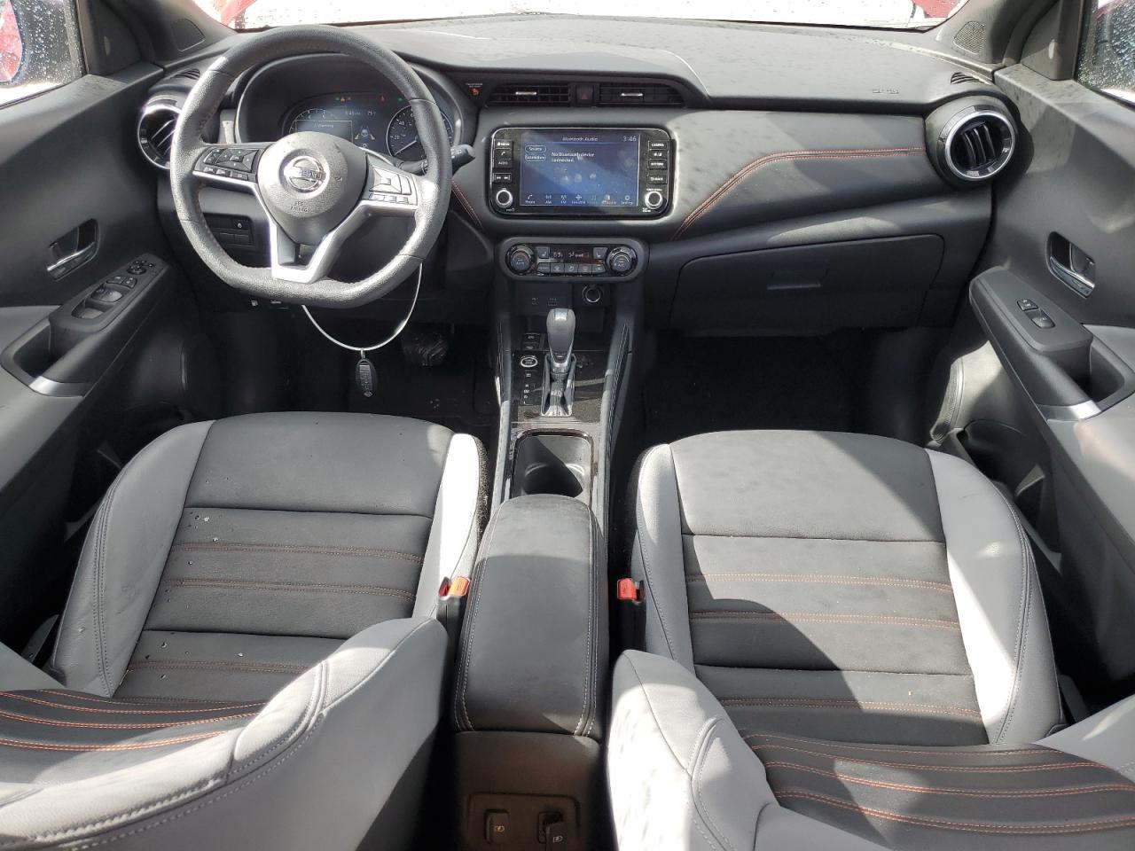 NISSAN KICKS SR